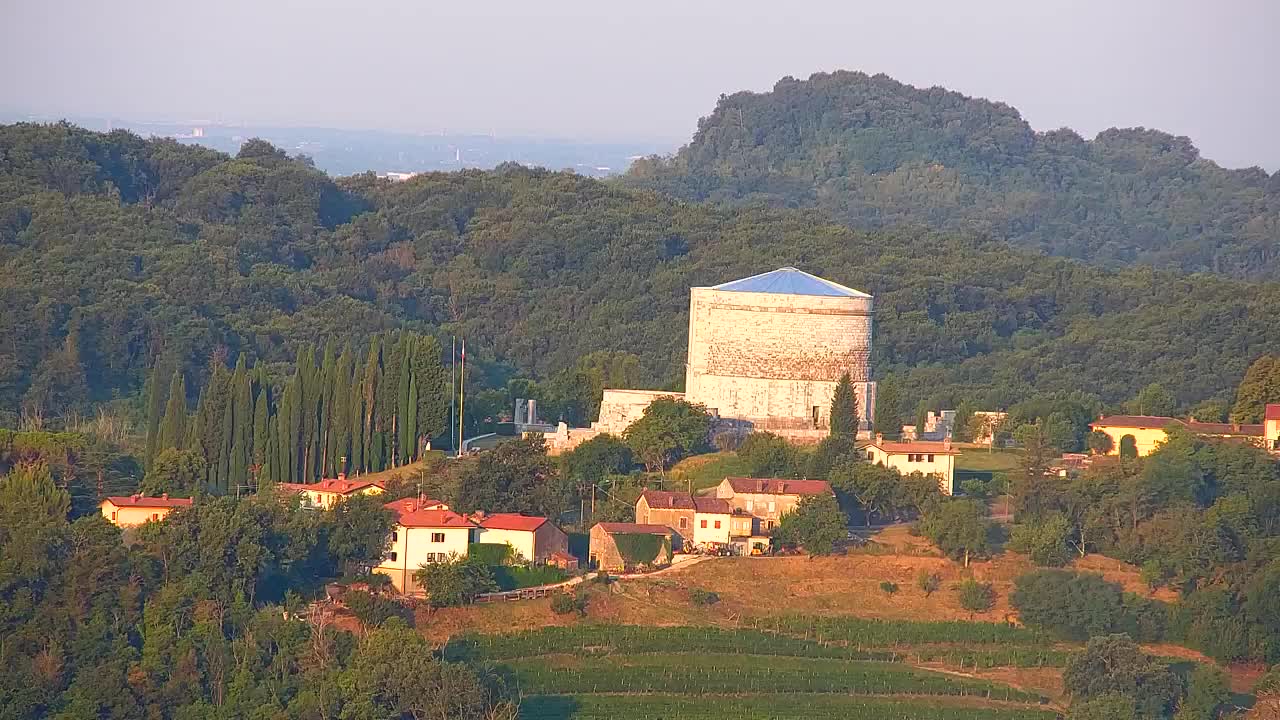 Grenzenlose Webcam: Nova Gorica und Gorizia / Görz live erleben!