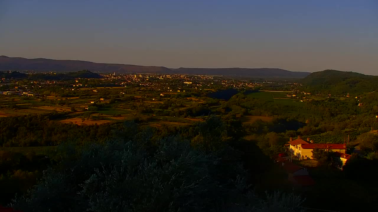 Scopri la Webcam Senza Confini tra Nova Gorica e Gorizia!