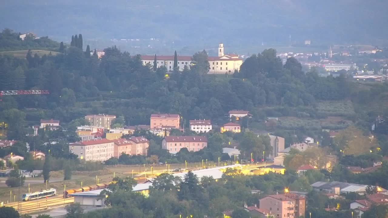 Scopri la Webcam Senza Confini tra Nova Gorica e Gorizia!