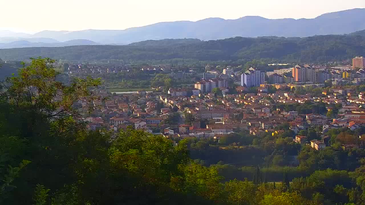 Grenzenlose Webcam: Nova Gorica und Gorizia / Görz live erleben!