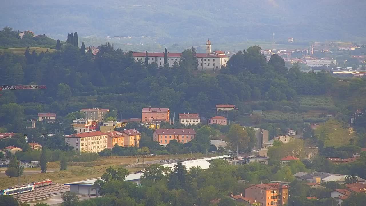 Borderless webcam of Nova Gorica and Gorizia