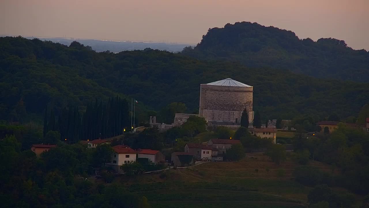 Grenzenlose Webcam: Nova Gorica und Gorizia / Görz live erleben!