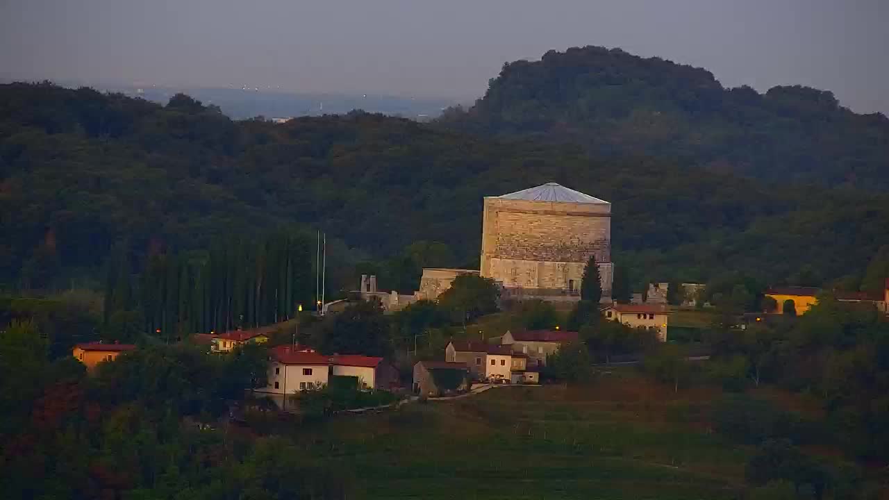 Grenzenlose Webcam: Nova Gorica und Gorizia / Görz live erleben!