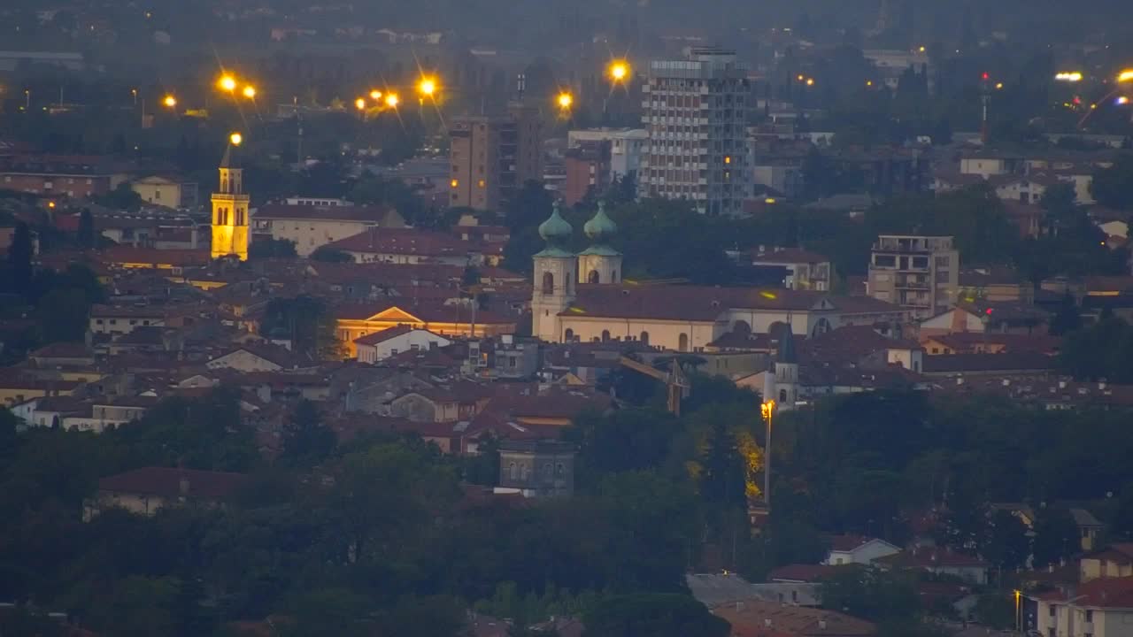 Brezmejna spletna kamera Nova Gorica in Gorica!