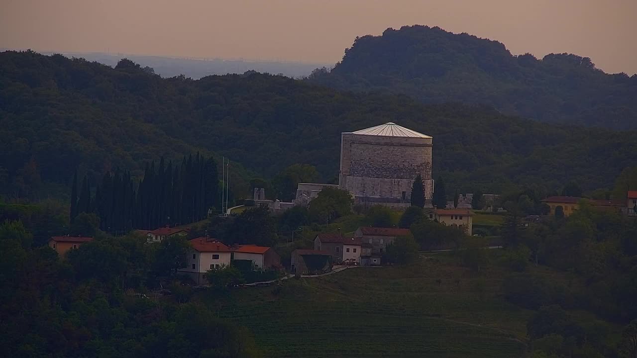 Scopri la Webcam Senza Confini tra Nova Gorica e Gorizia!