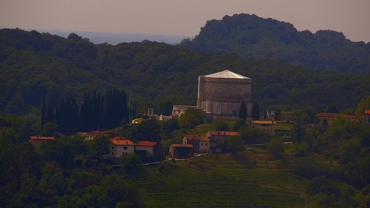 Scopri la Webcam Senza Confini tra Nova Gorica e Gorizia!