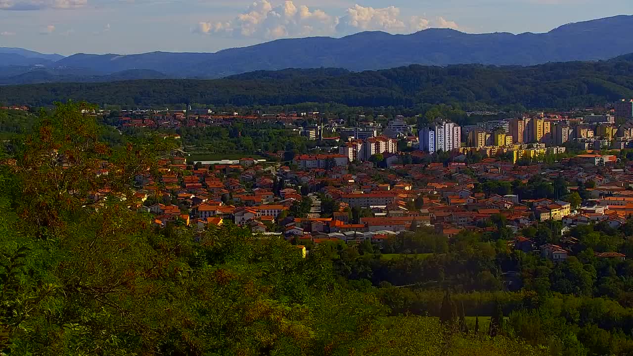 Borderless webcam of Nova Gorica and Gorizia