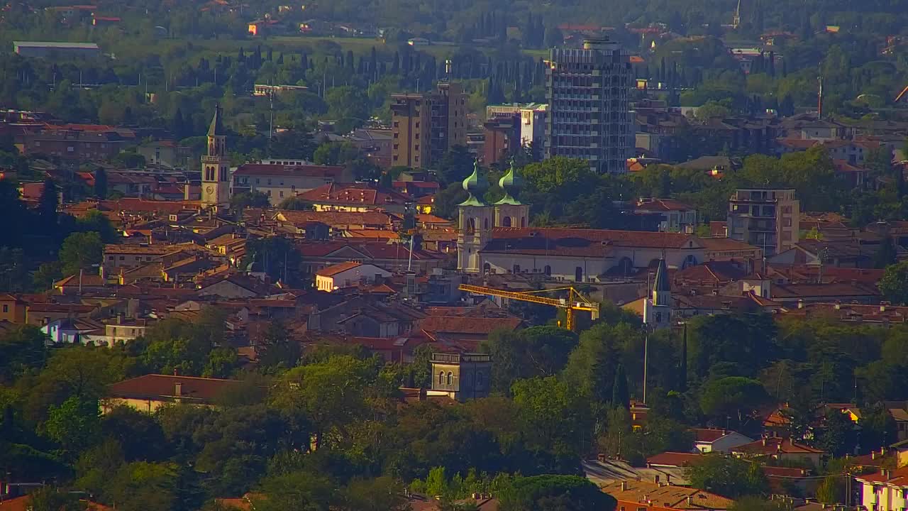 Borderless webcam of Nova Gorica and Gorizia
