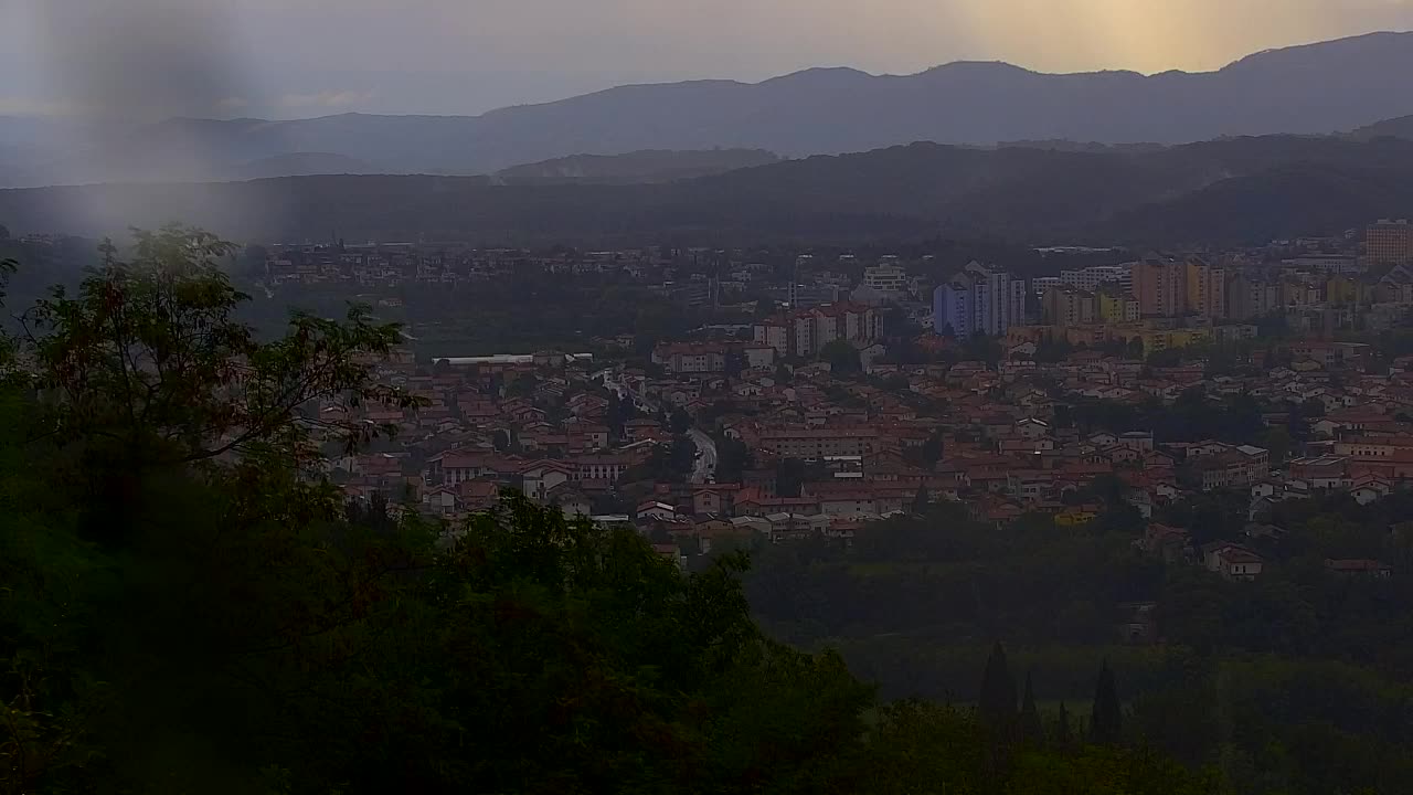 Grenzenlose Webcam: Nova Gorica und Gorizia / Görz live erleben!