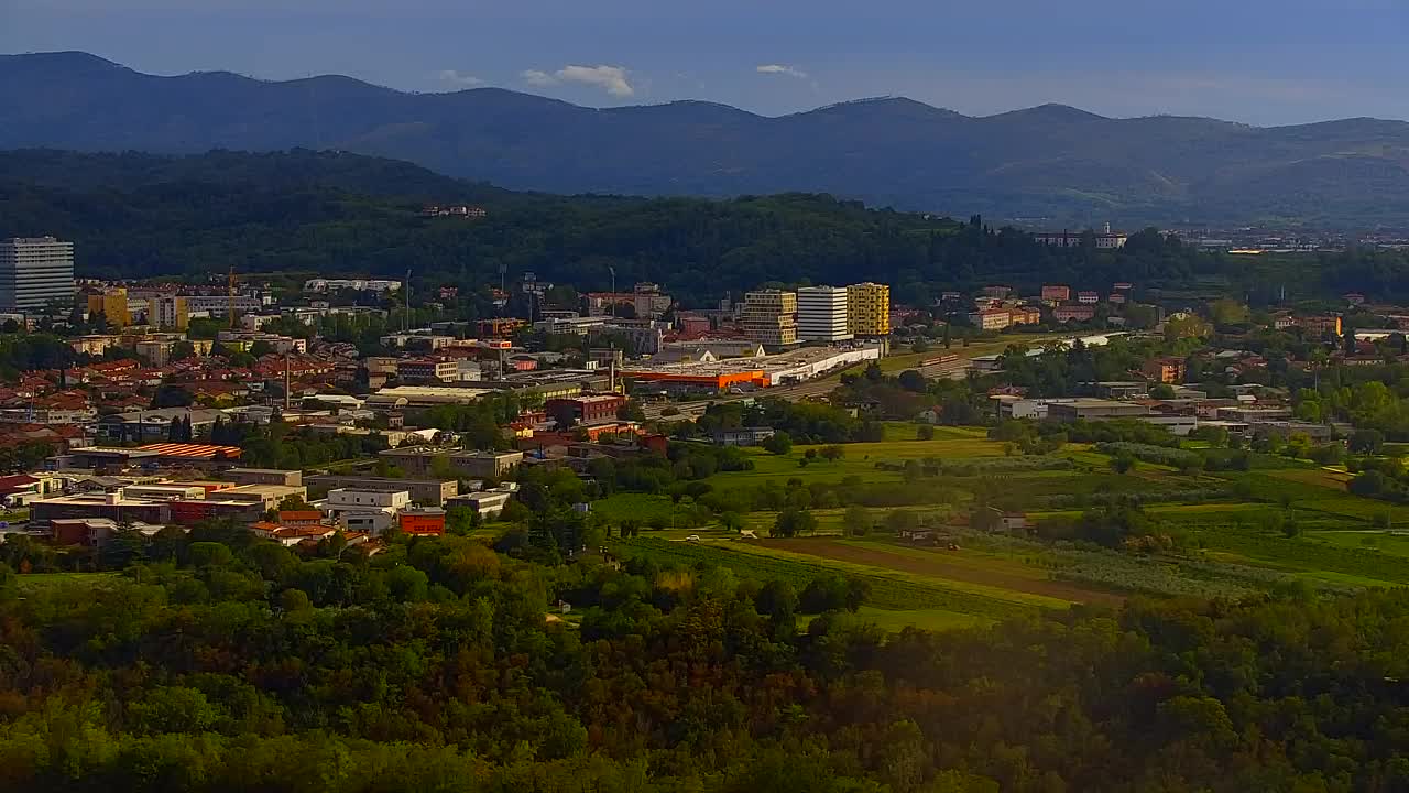 Borderless webcam of Nova Gorica and Gorizia