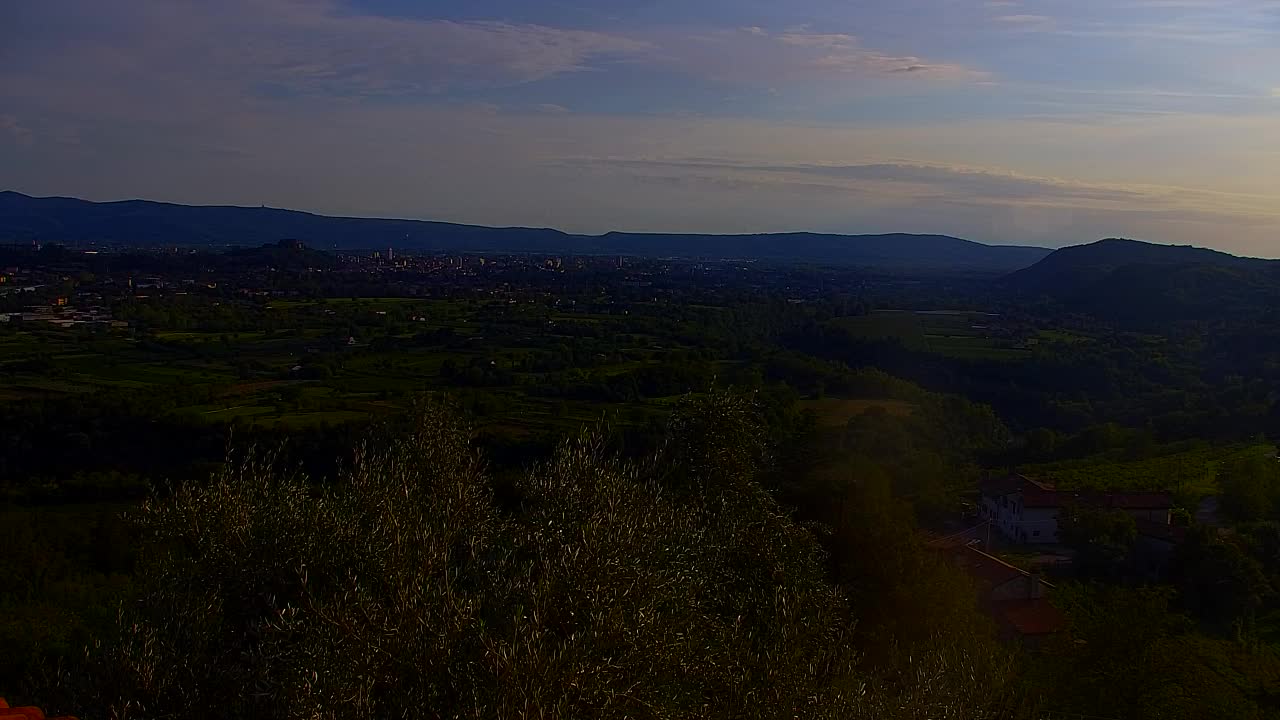 Borderless webcam of Nova Gorica and Gorizia