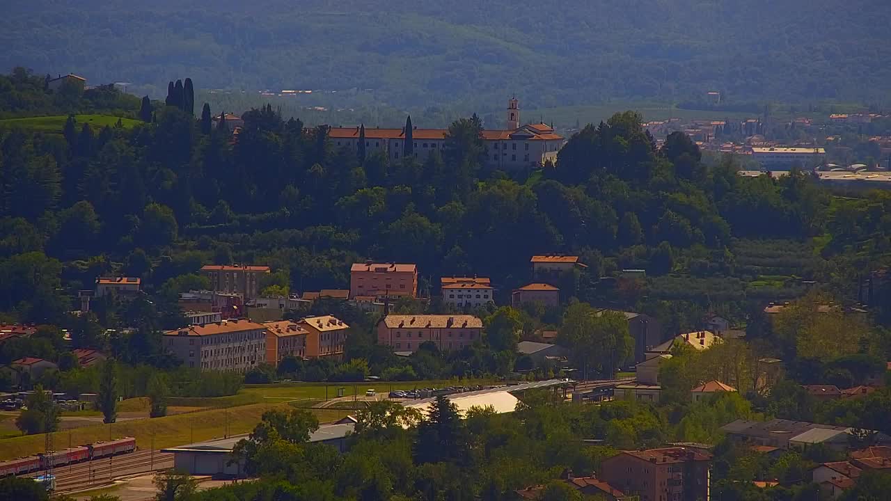 Borderless webcam of Nova Gorica and Gorizia