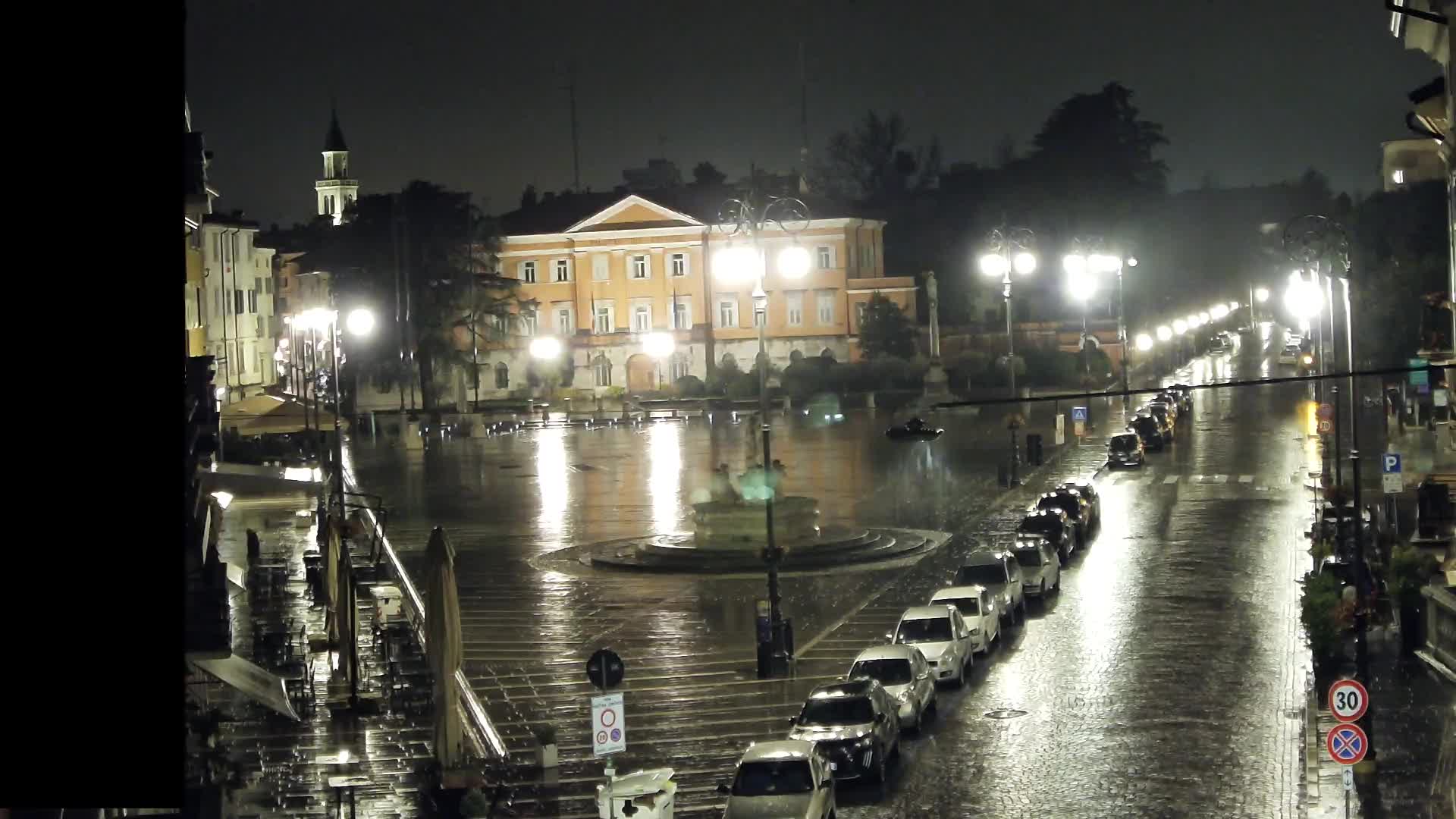 Trg Travnik – Gorica