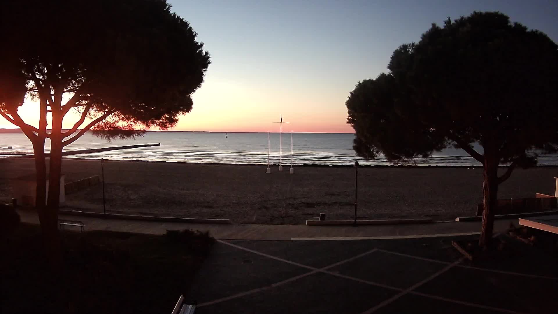 Grado Beach Webcam Entrance | Real-Time View of the Seaside