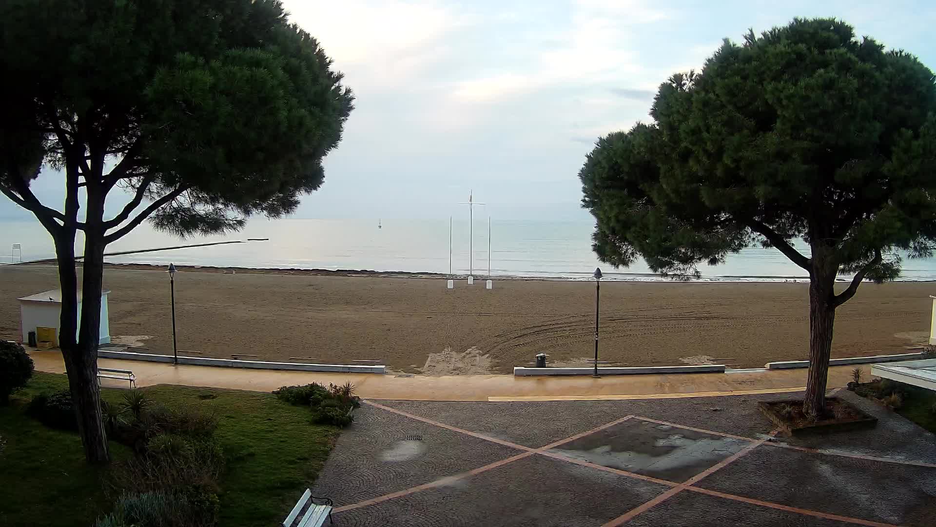 Ingresso Spiaggia Grado | Vista in Diretta sul Mare