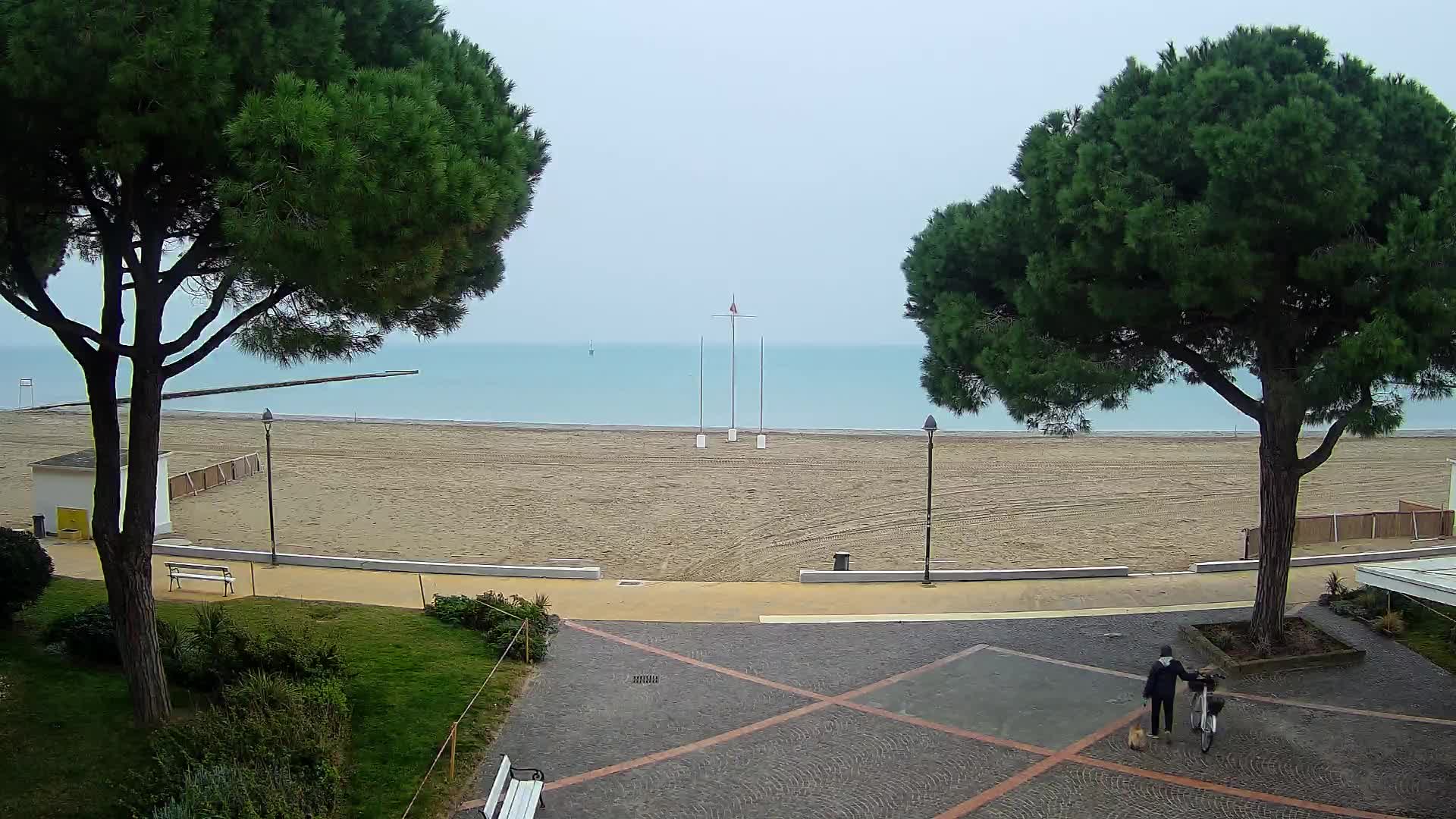 Ingresso Spiaggia Grado | Vista in Diretta sul Mare