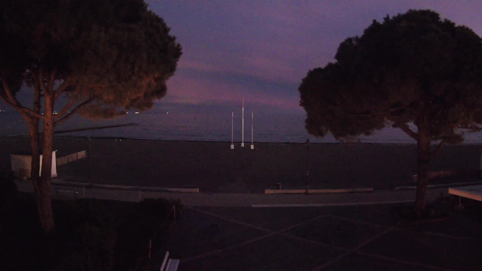 Grado Beach Webcam Entrance | Real-Time View of the Seaside