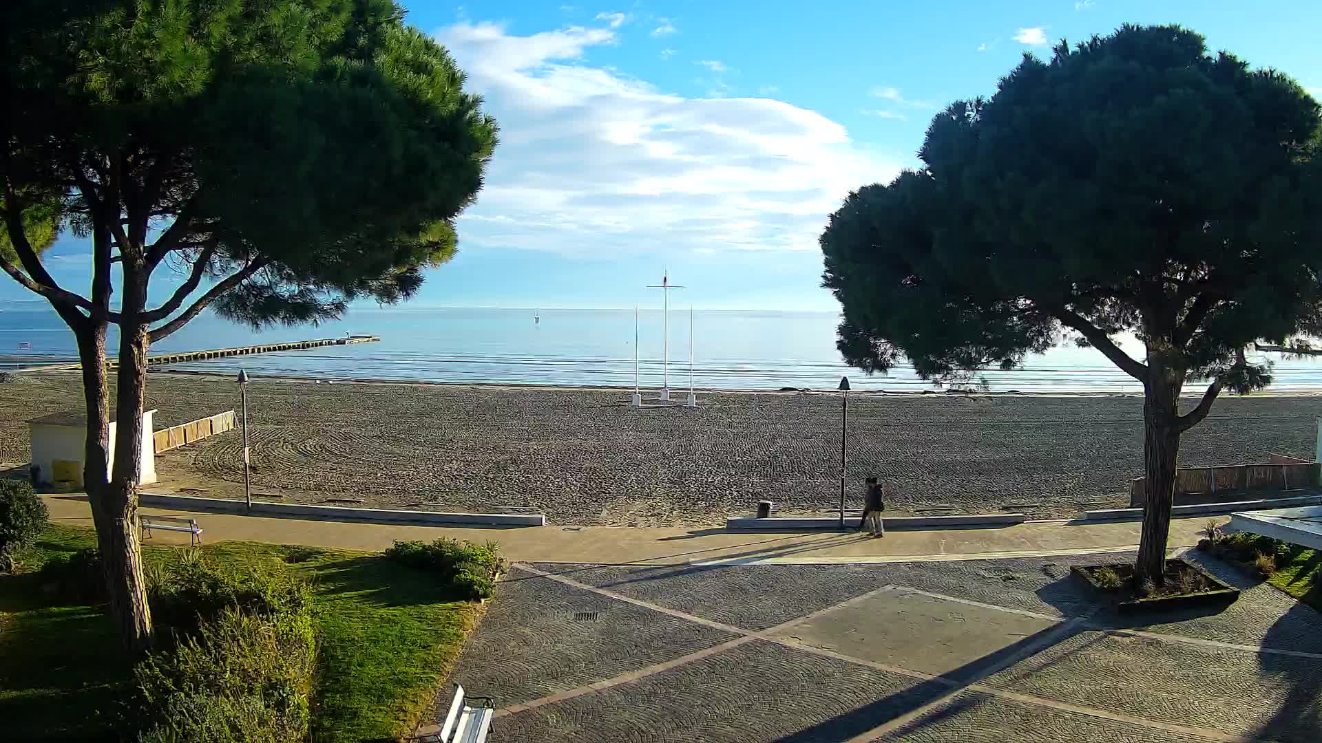 Grado Beach Webcam Entrance | Real-Time View of the Seaside