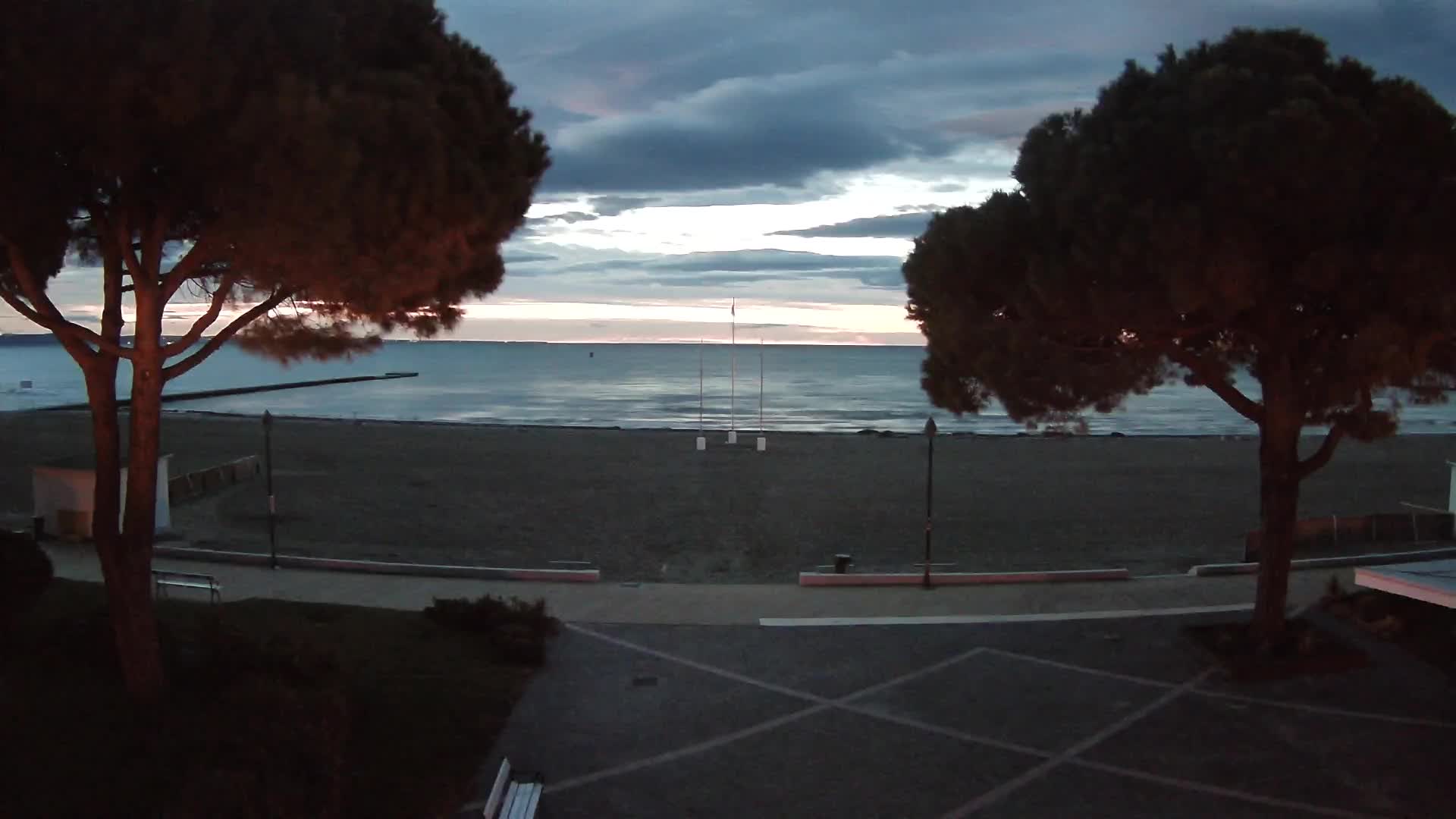 Ingresso Spiaggia Grado | Vista in Diretta sul Mare