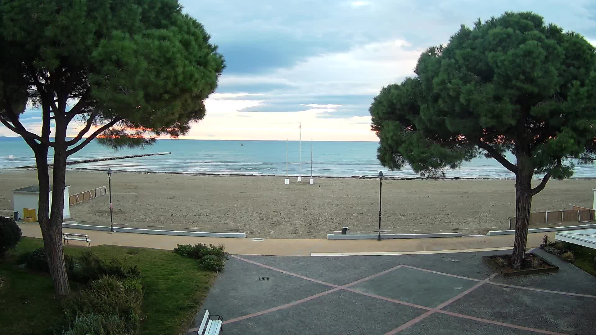 Entrada Playa Grado | Vista en Vivo de la Costa