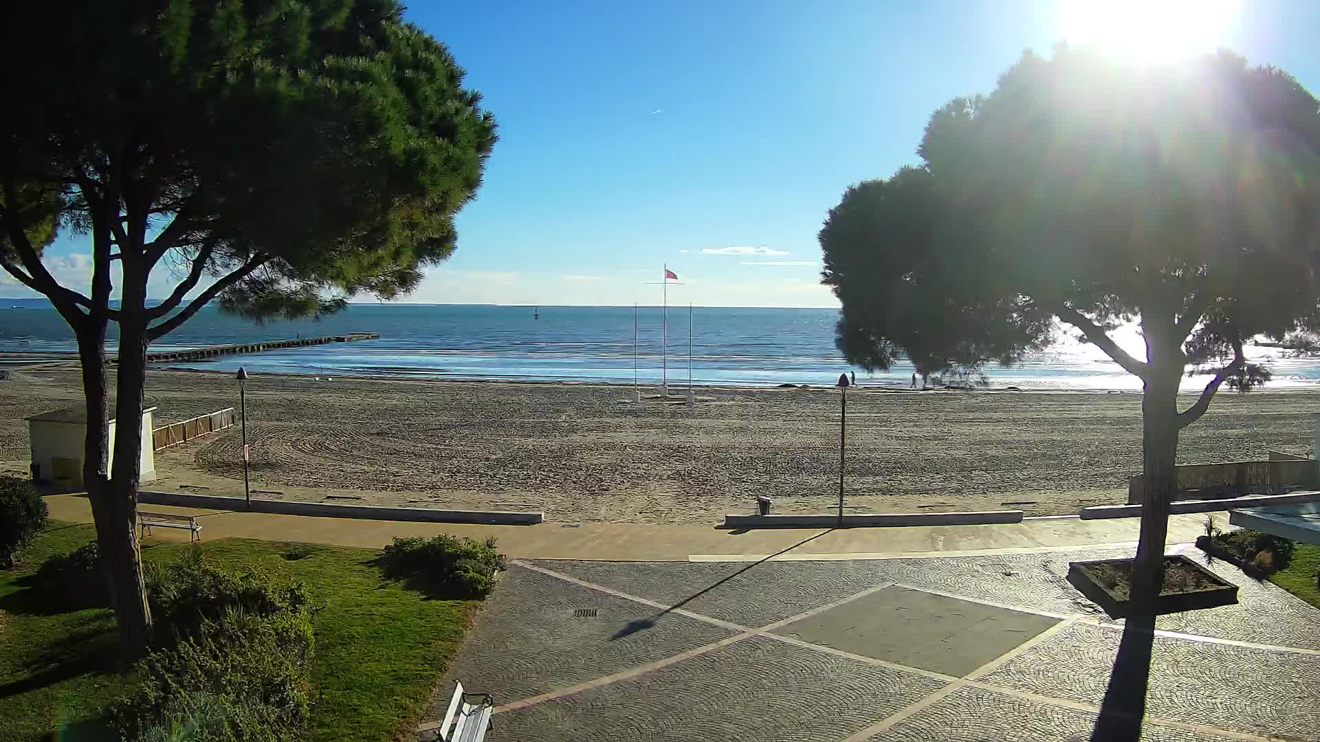 Grado Beach Webcam Entrance | Real-Time View of the Seaside