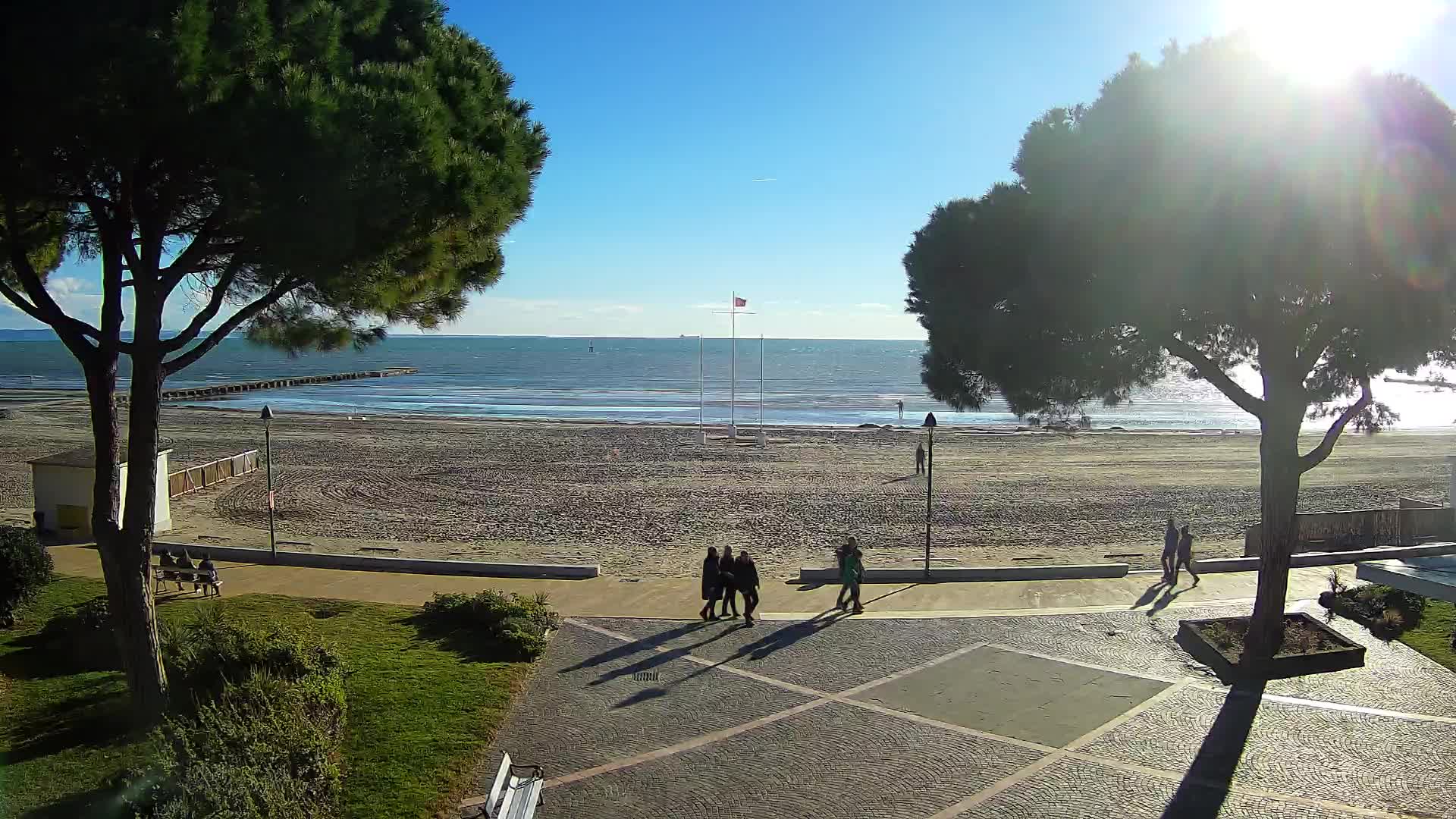 Grado Beach Webcam Entrance | Real-Time View of the Seaside