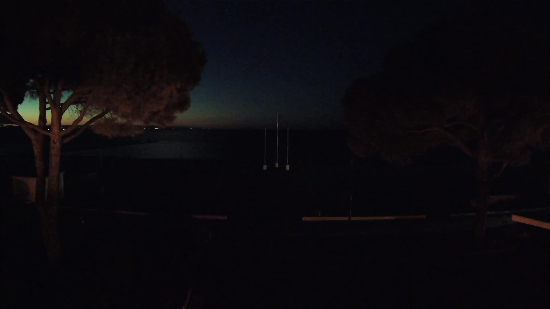 Grado Beach Webcam Entrance | Real-Time View of the Seaside