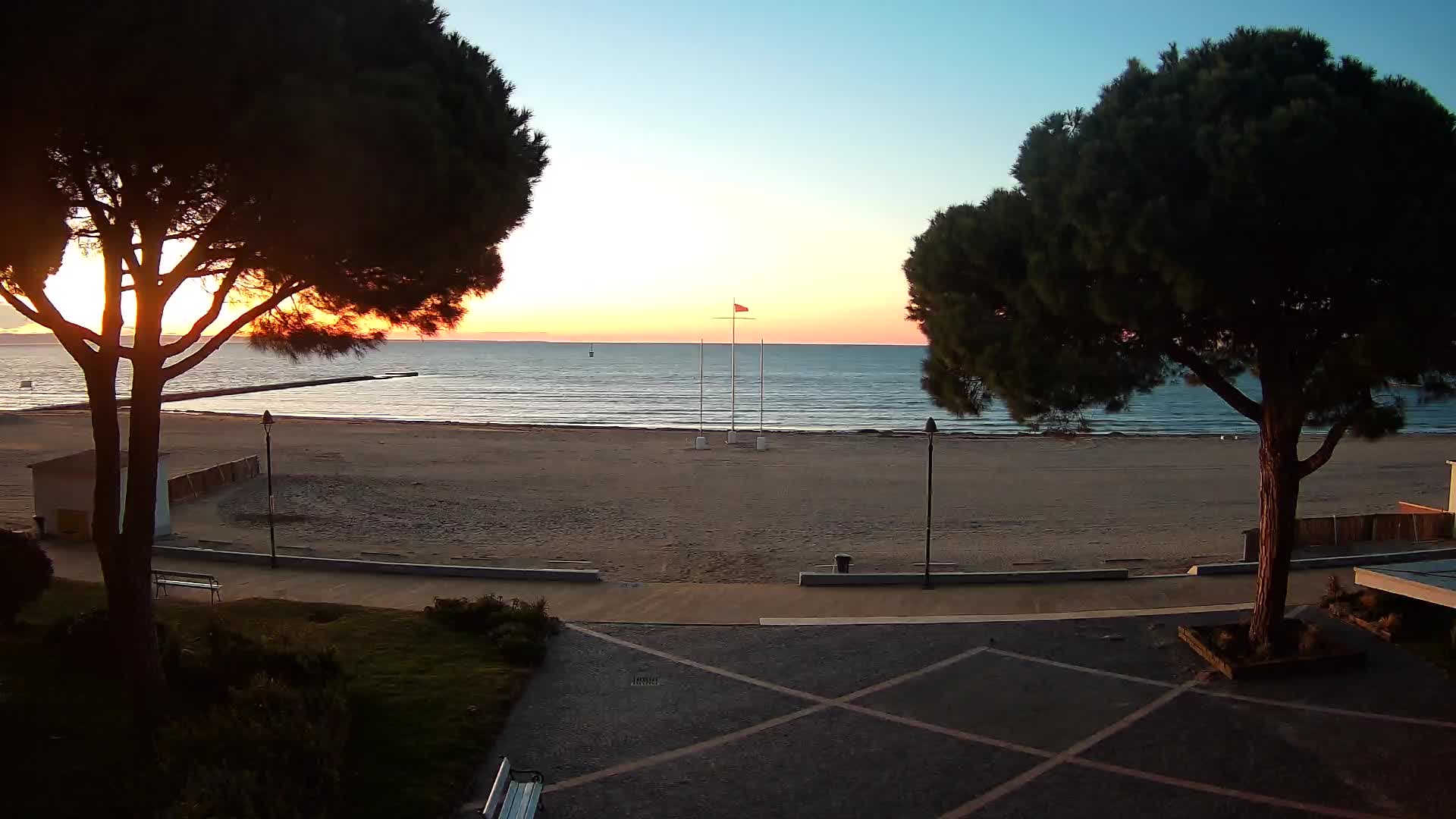 Entrée Plage Grado | Vue en Direct sur le Littoral