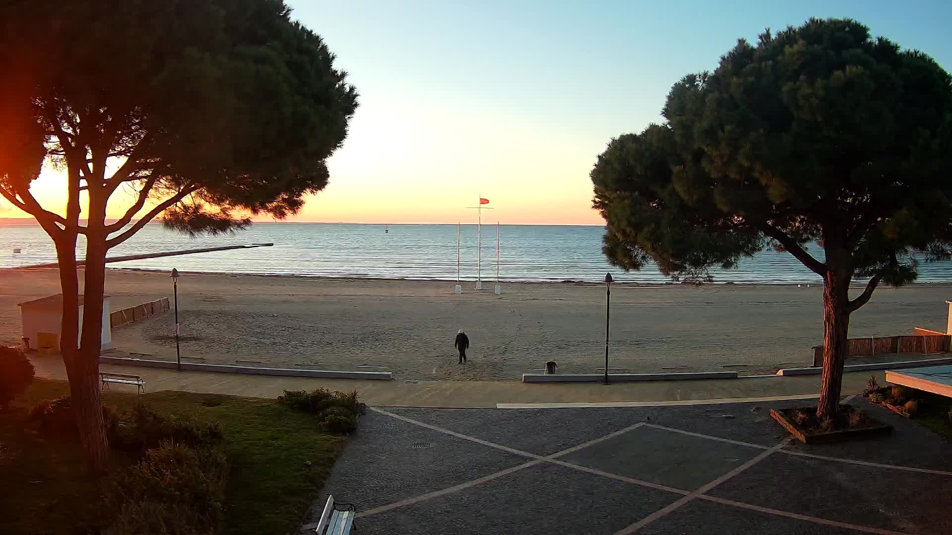 Ingresso Spiaggia Grado | Vista in Diretta sul Mare