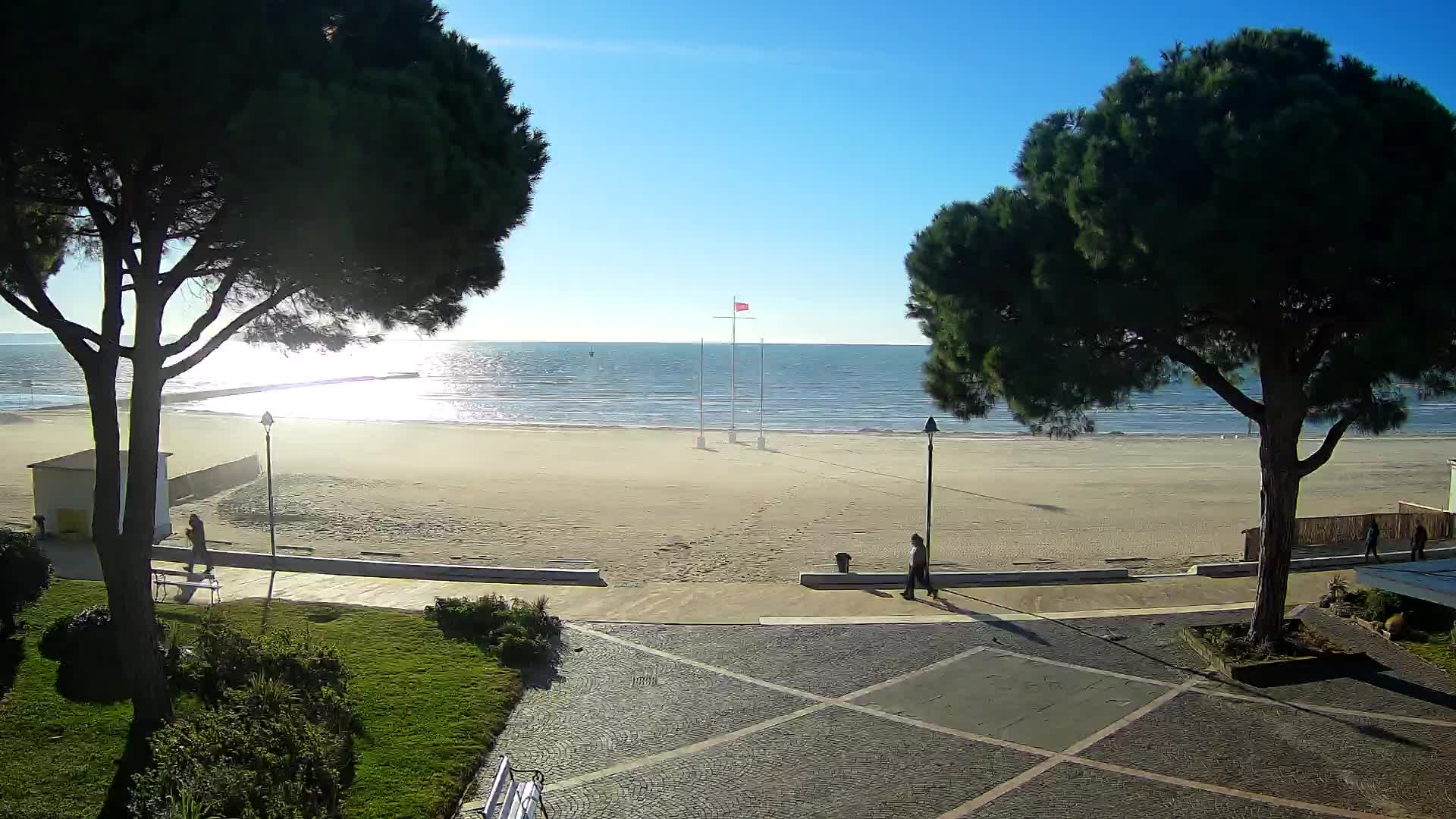 Grado Beach Webcam Entrance | Real-Time View of the Seaside