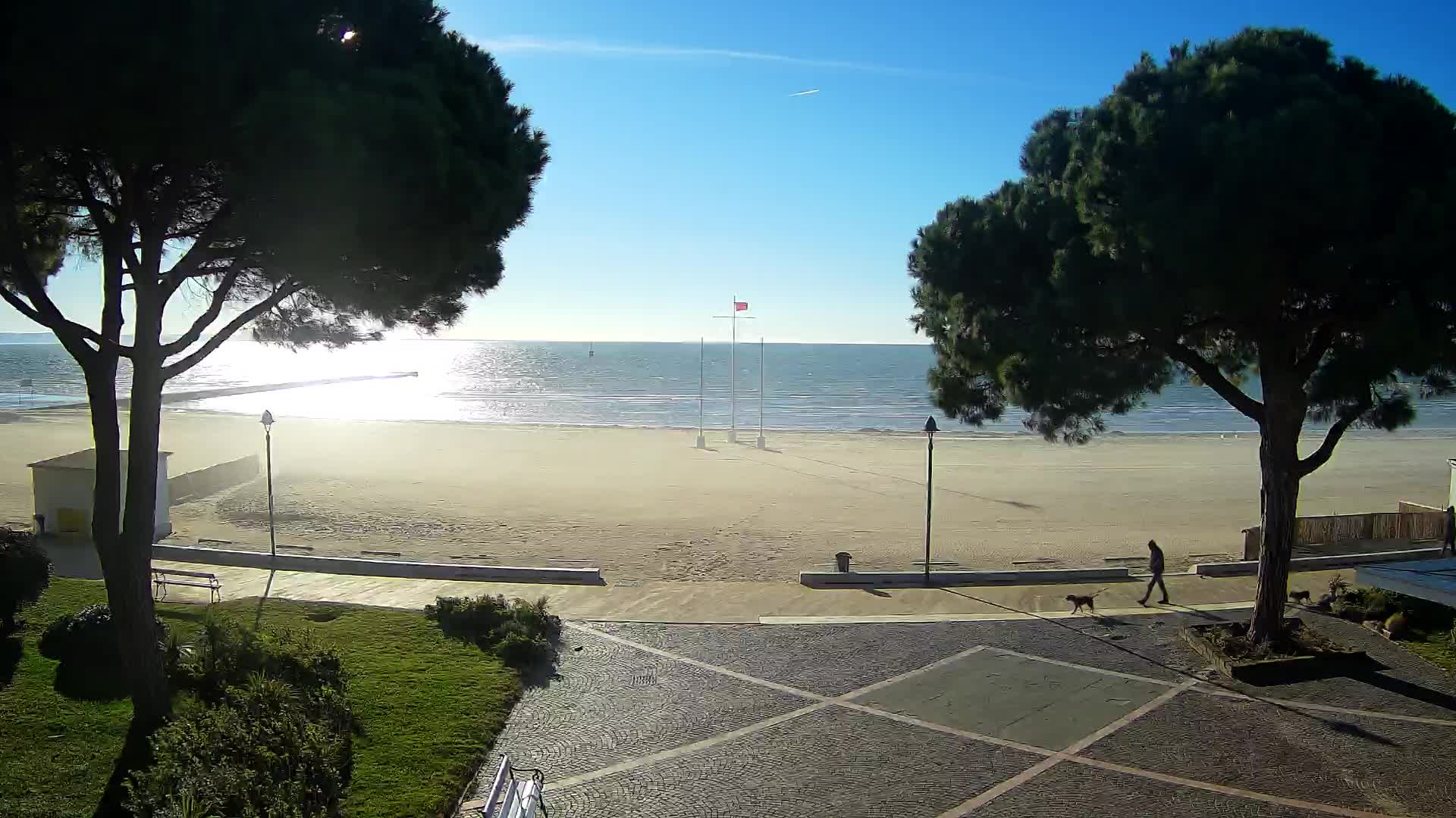 Grado Beach Webcam Entrance | Real-Time View of the Seaside