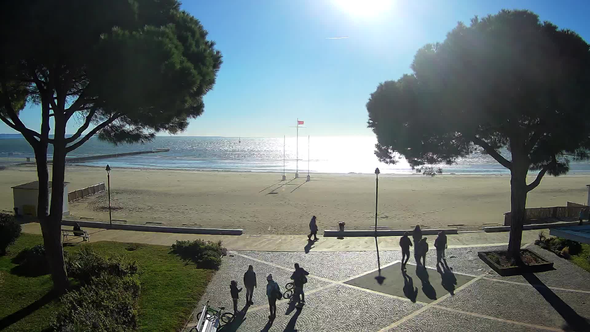 Grado Beach Webcam Entrance | Real-Time View of the Seaside