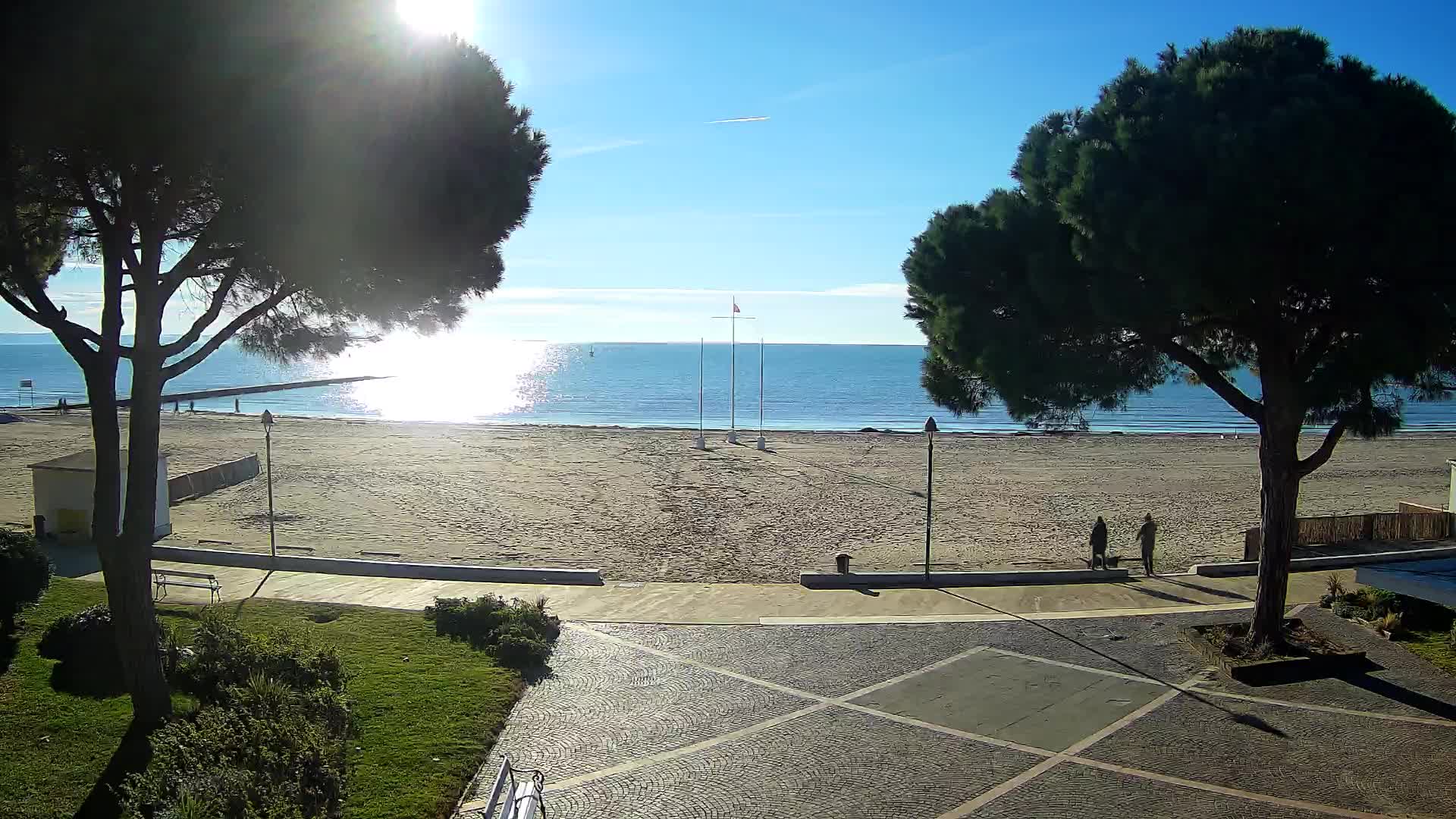 Grado Beach Webcam Entrance | Real-Time View of the Seaside