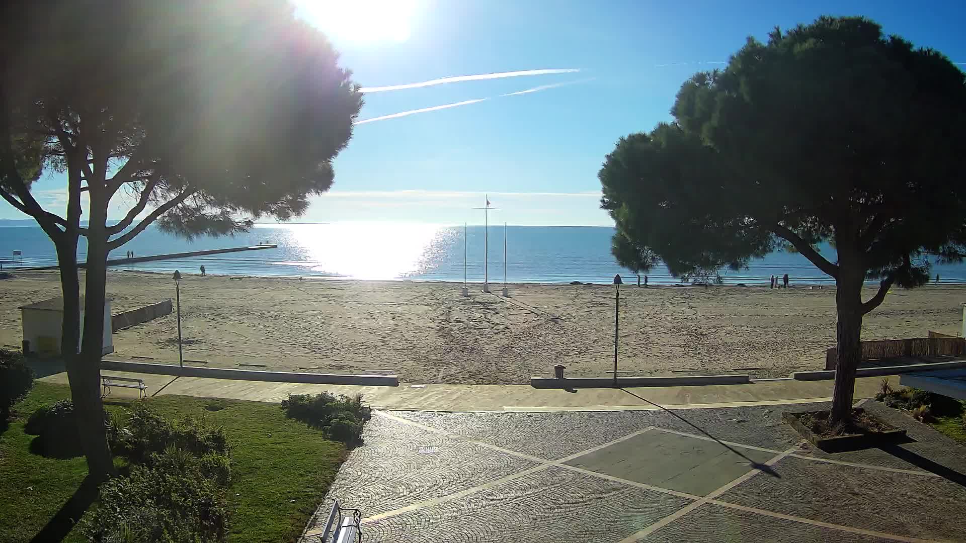 Grado Beach Webcam Entrance | Real-Time View of the Seaside