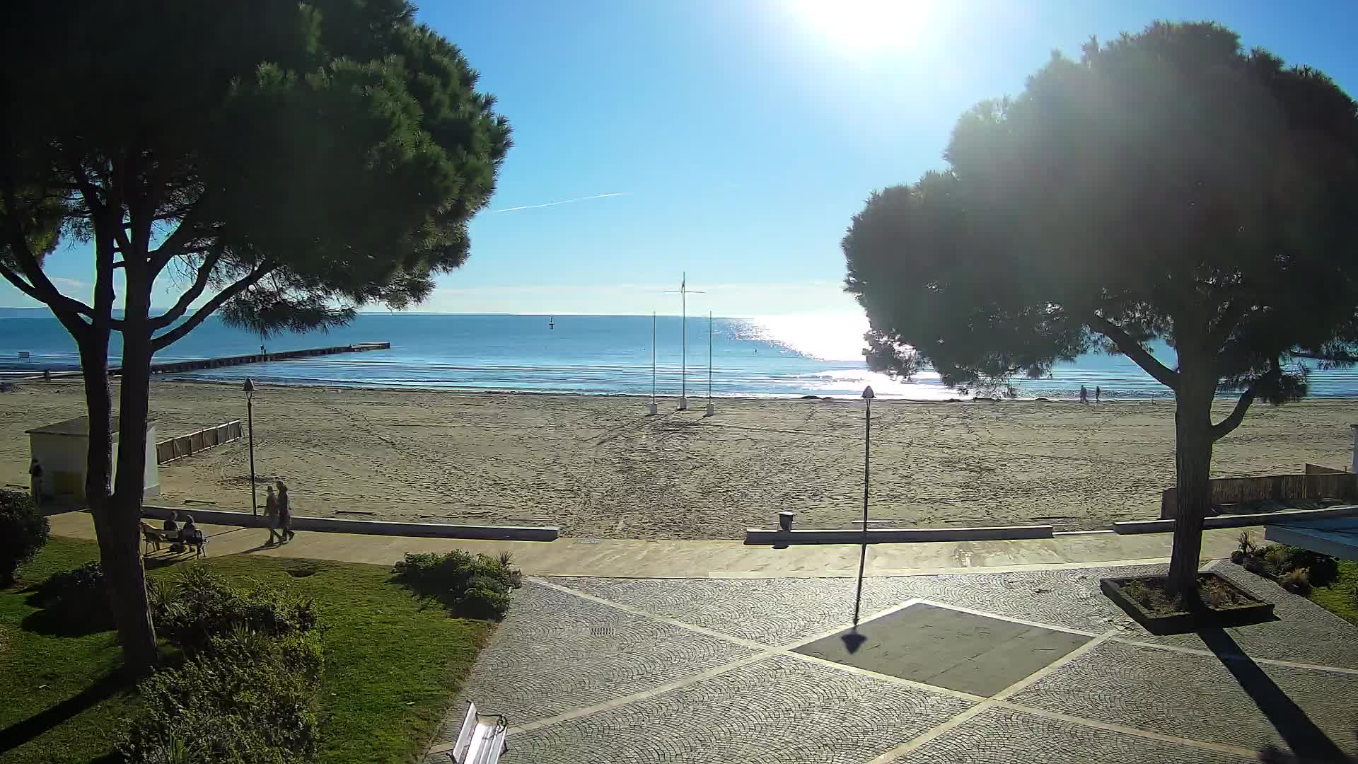 Grado Beach Webcam Entrance | Real-Time View of the Seaside