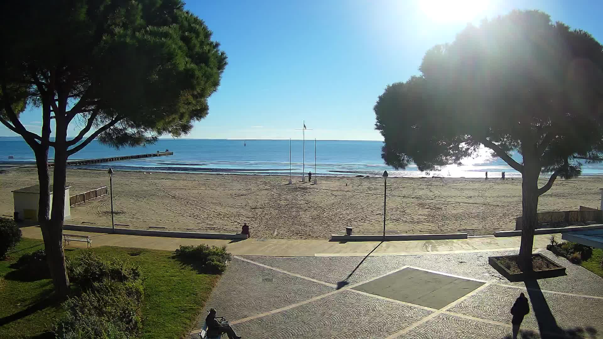 Grado Beach Webcam Entrance | Real-Time View of the Seaside