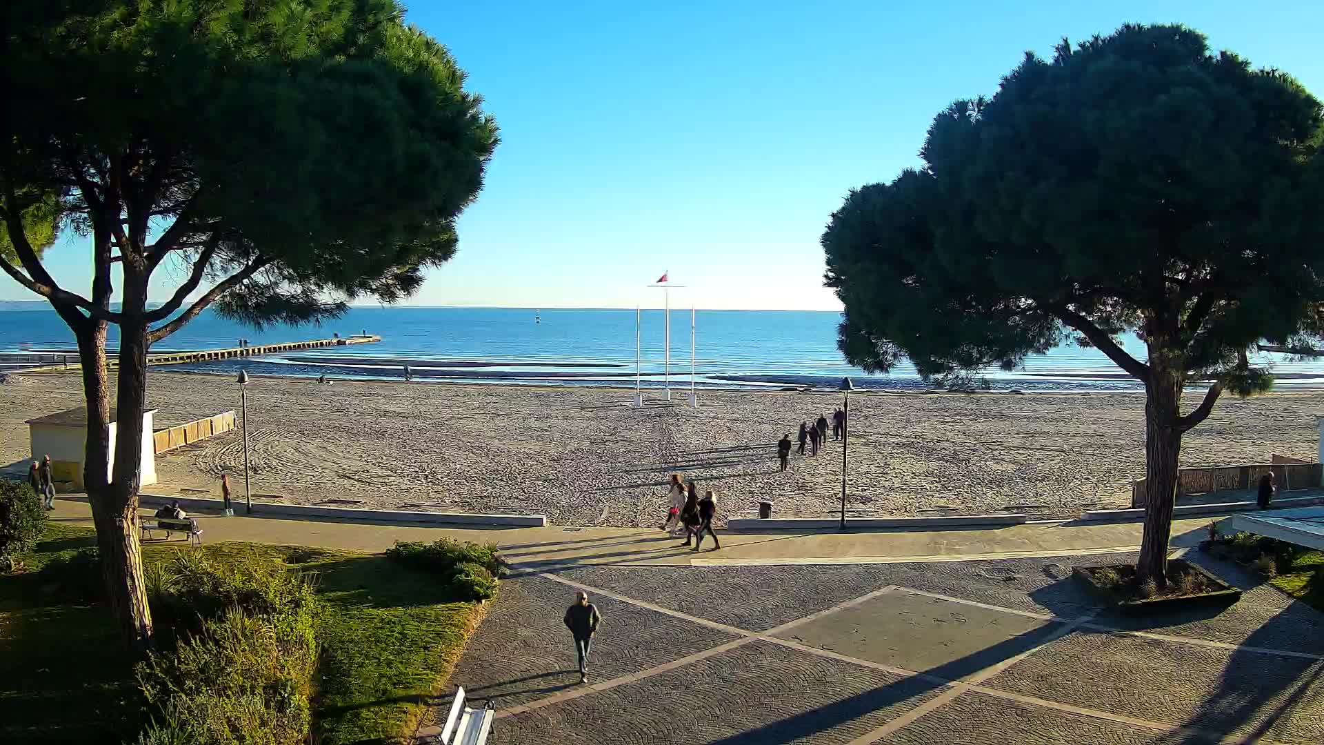 Grado Beach Webcam Entrance | Real-Time View of the Seaside