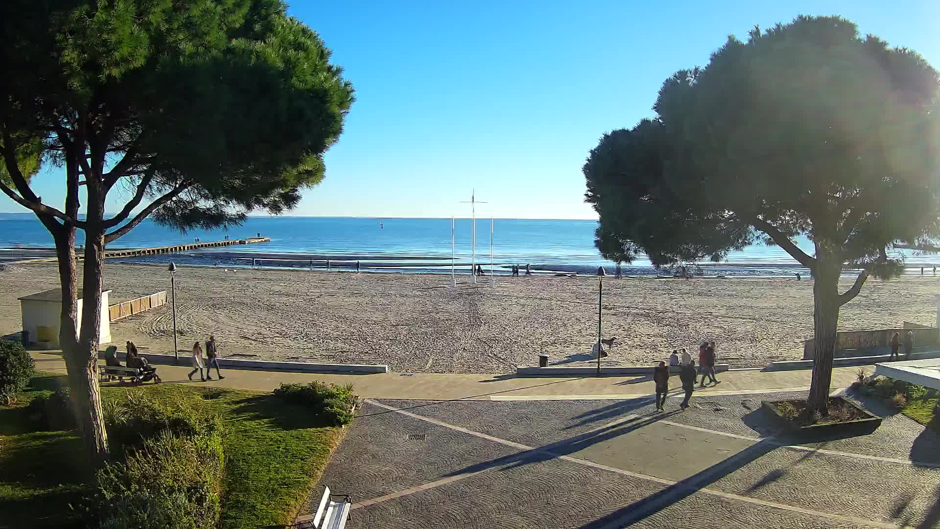 Grado Beach Webcam Entrance | Real-Time View of the Seaside