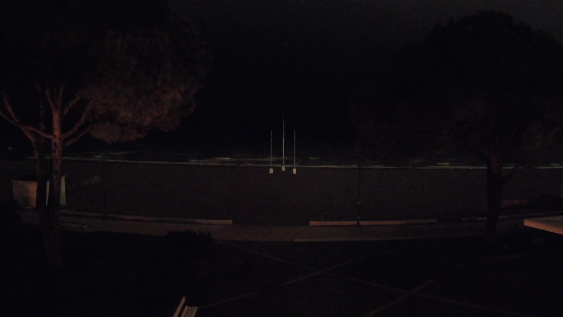 Grado Beach Webcam Entrance | Real-Time View of the Seaside