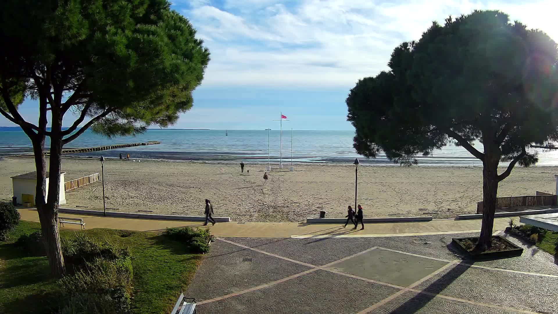 Grado Beach Webcam Entrance | Real-Time View of the Seaside