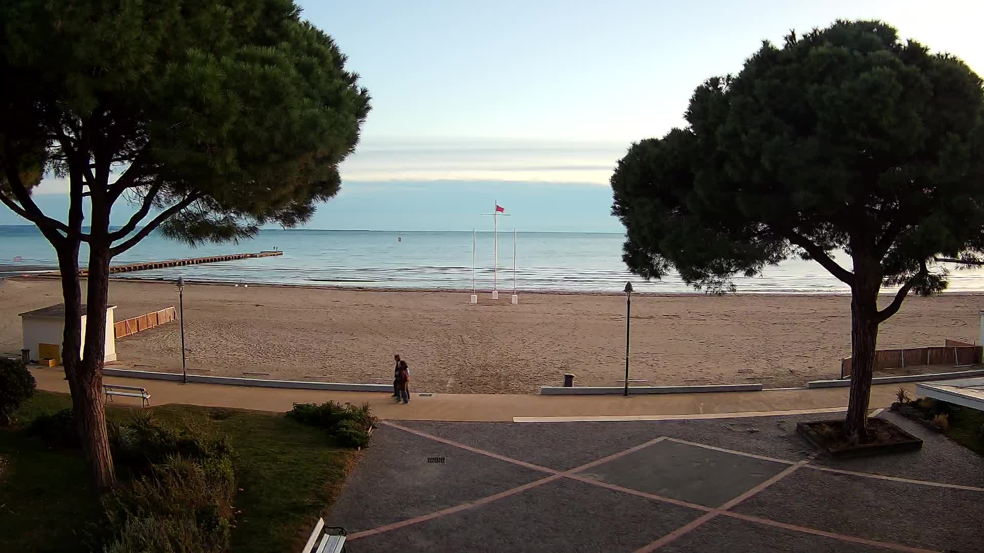 Grado Beach Webcam Entrance | Real-Time View of the Seaside