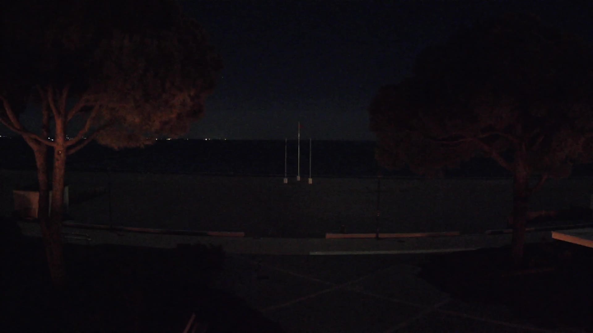 Grado Beach Webcam Entrance | Real-Time View of the Seaside