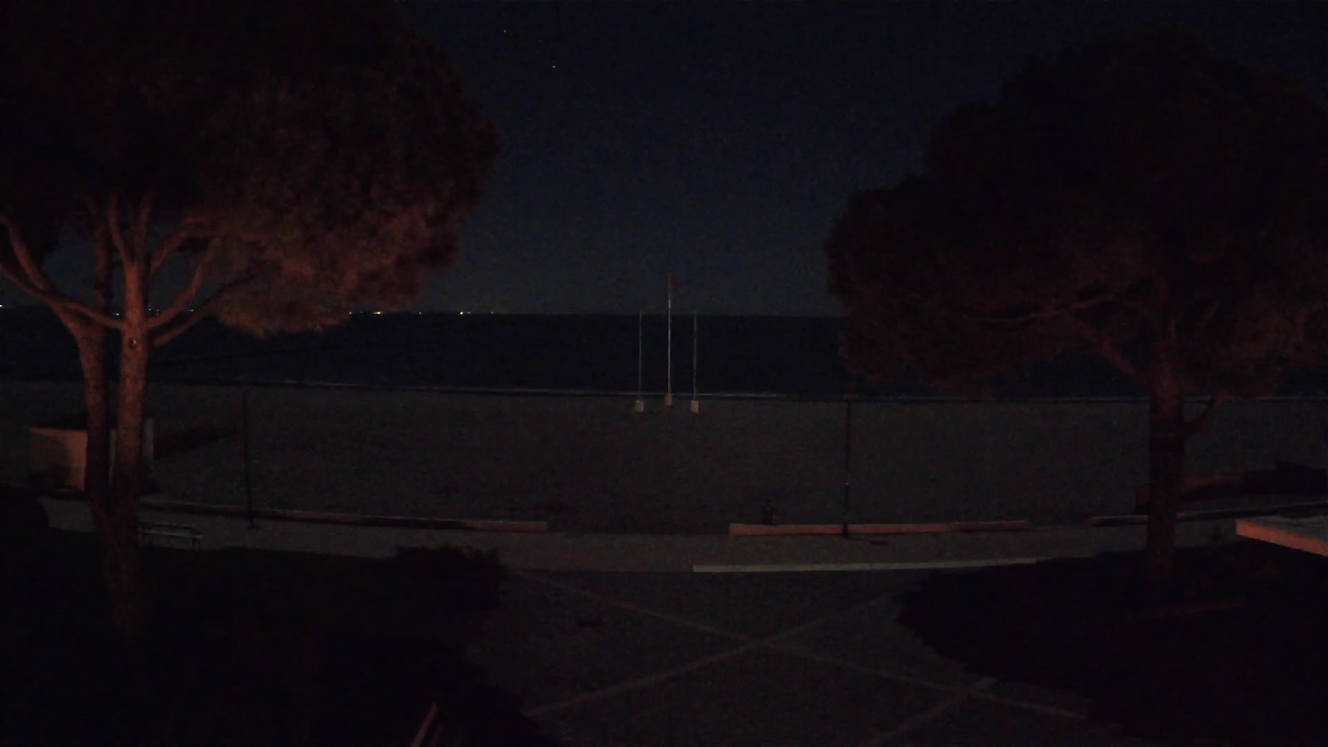 Grado Beach Webcam Entrance | Real-Time View of the Seaside