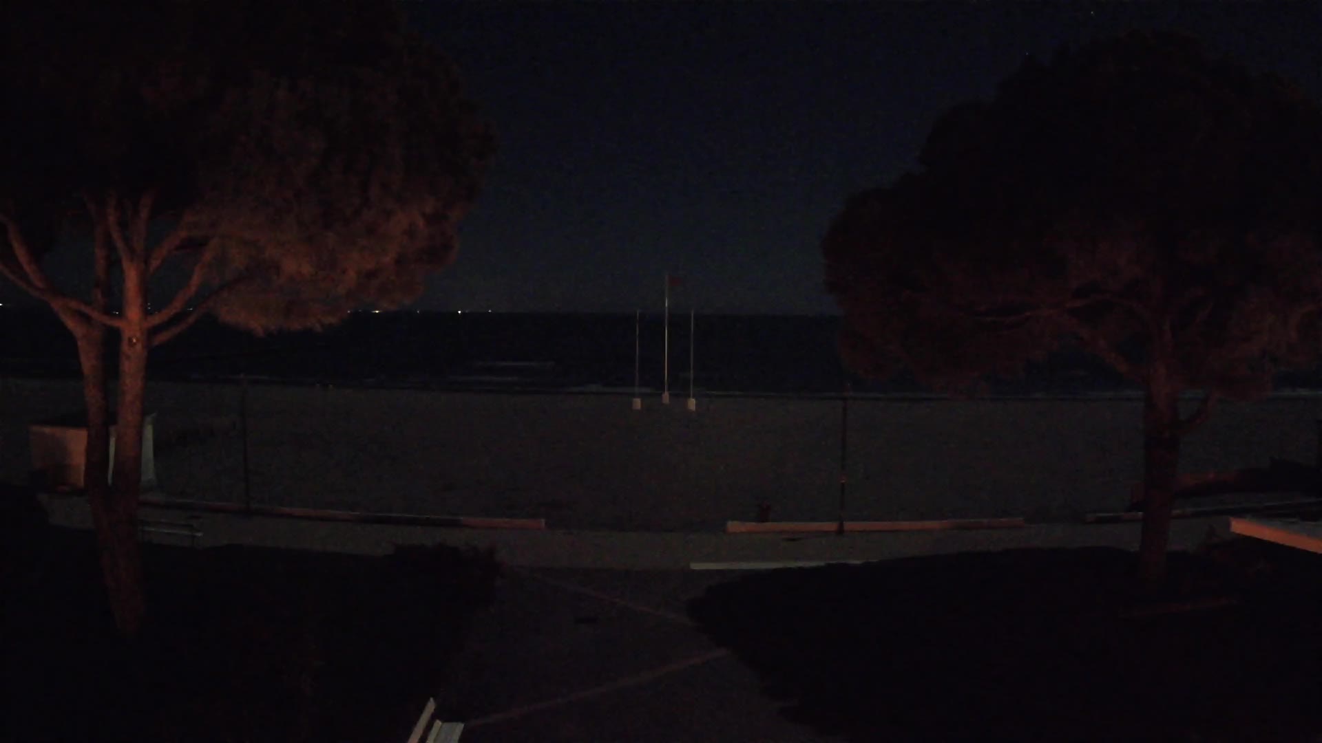 Grado Beach Webcam Entrance | Real-Time View of the Seaside