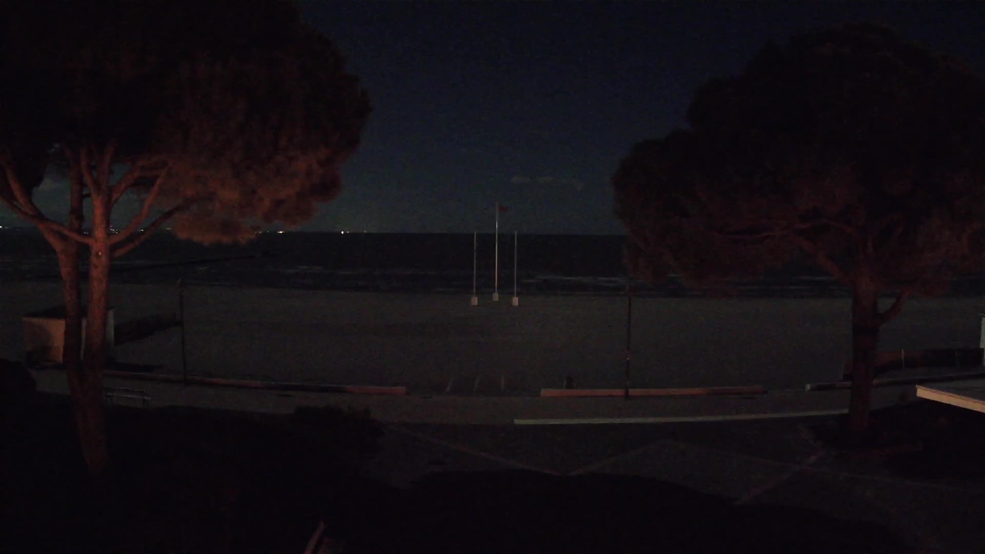 Grado Beach Webcam Entrance | Real-Time View of the Seaside