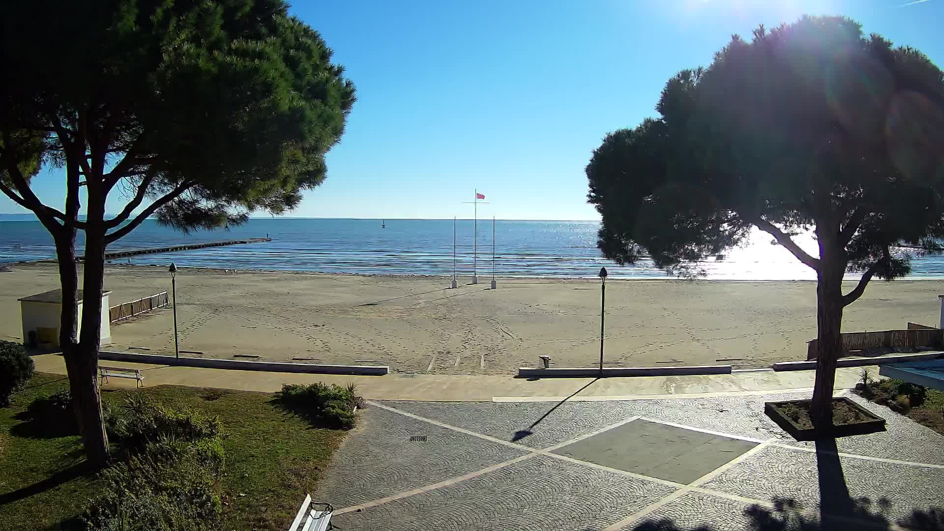 Grado Beach Webcam Entrance | Real-Time View of the Seaside