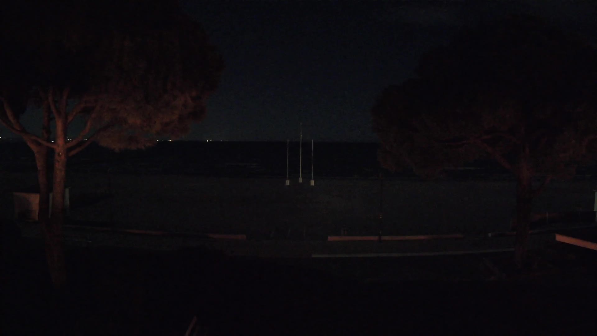 Grado Beach Webcam Entrance | Real-Time View of the Seaside