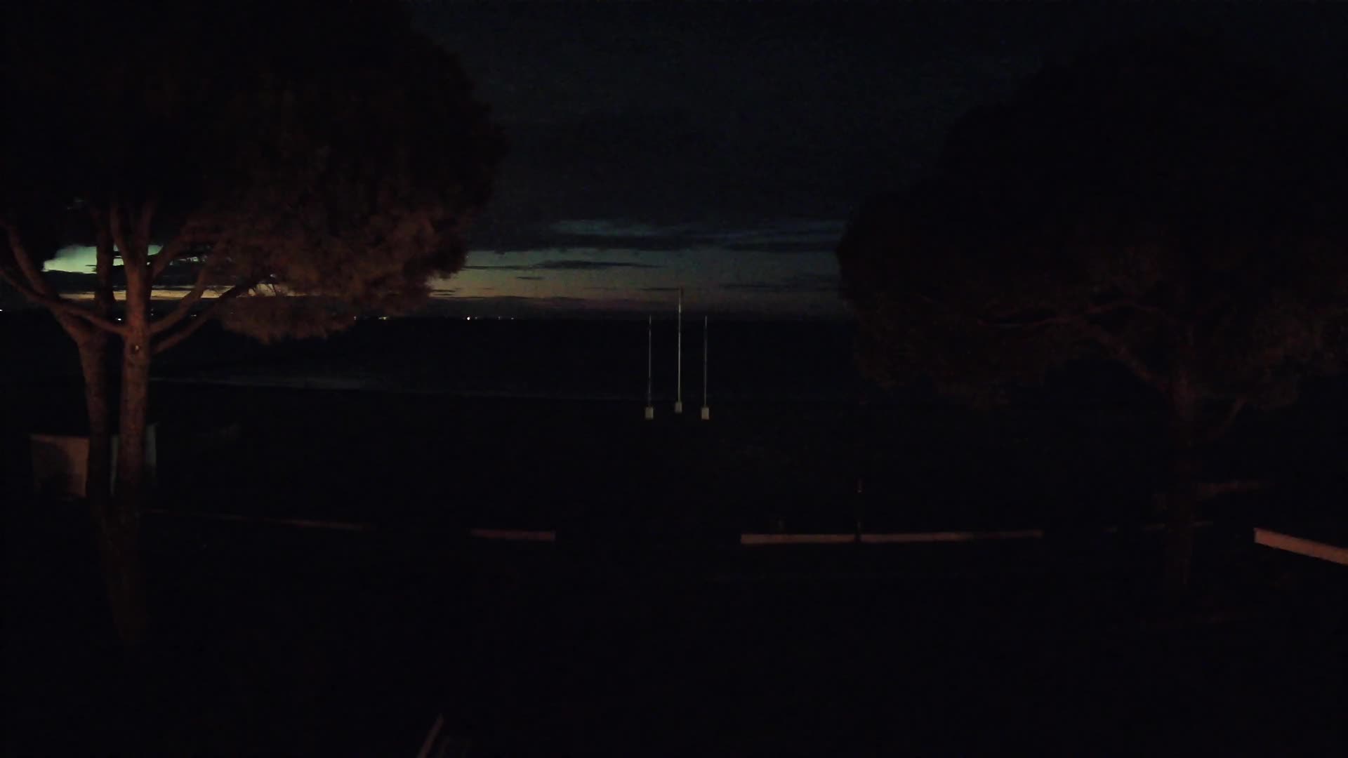 Grado Beach Webcam Entrance | Real-Time View of the Seaside