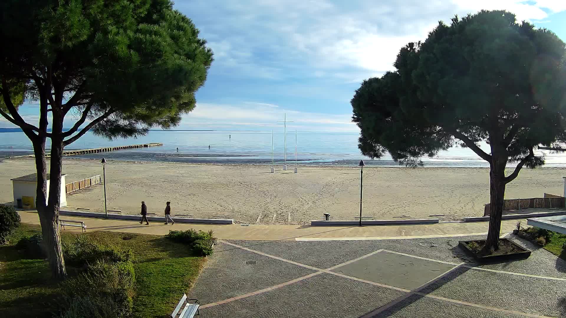 Grado Beach Webcam Entrance | Real-Time View of the Seaside