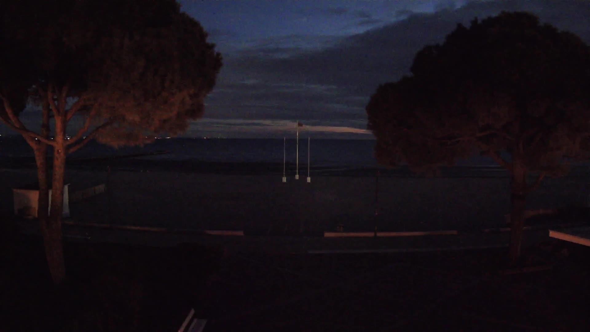 Grado Beach Webcam Entrance | Real-Time View of the Seaside